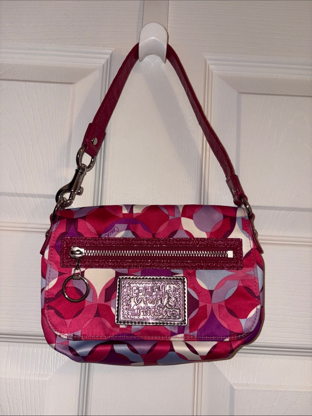Pink Geometric Print Shoulder Bag